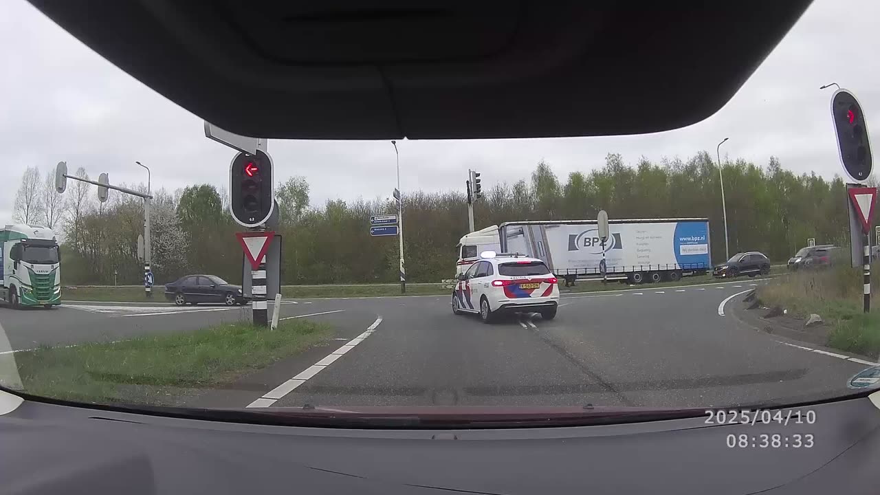 Driver Pulled Over After Speeding Through Red Light
