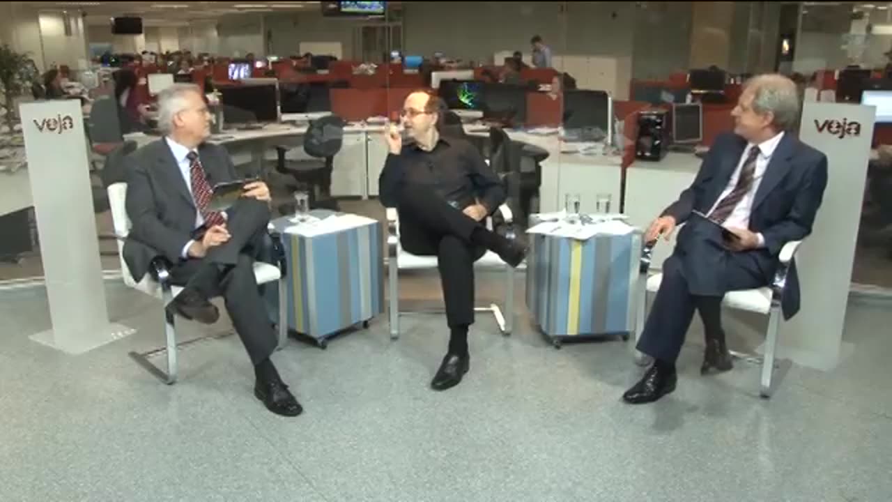 Lula perdeu qualquer senso de limite Veja • há 14 anos