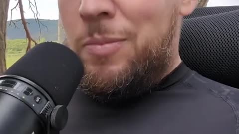 HOLKA SE TĚ ZEPTÁ. CO ŘEKNEŠ?