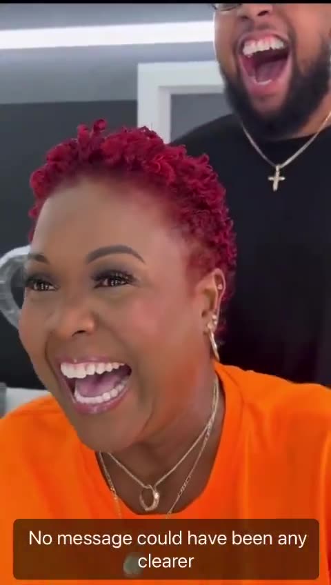 This guy changing the life of these women, so beautiful! ❤️