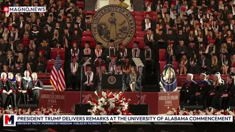 President Trump delivers Motivational Speech at University of Alabama Commencement [LIVE]