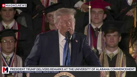 President Trump delivers Motivational Speech at University of Alabama Commencement [LIVE]