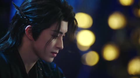 Fan Yue & Bai moonlight mystique share a sweet moonlit phone call episode 7