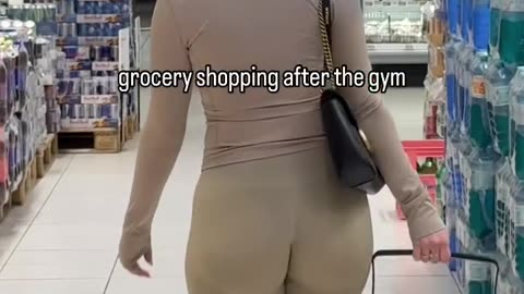 Glamorous & Confident: A Day in the Life of a Sexy Girl Lifestyle