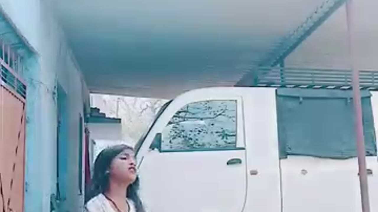 Thumk thumk song