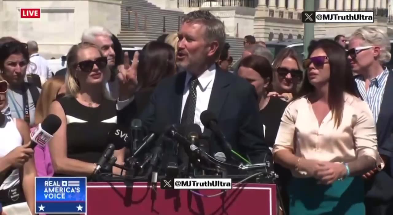 Every Democrat will sign this discharge petition for the Epstein Files