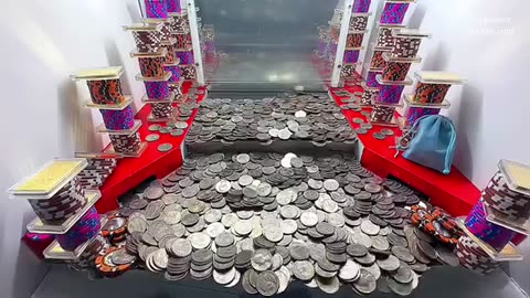 QUARTER CHALLENGE HIGH LIMIT COIN PUSHER MADNESS!