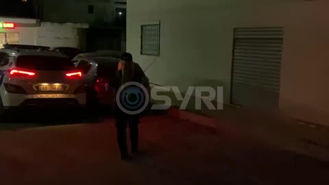Gruaja vdes pasi hidhet nga pallati, trupi i pajetë prej orësh në vendngjarje