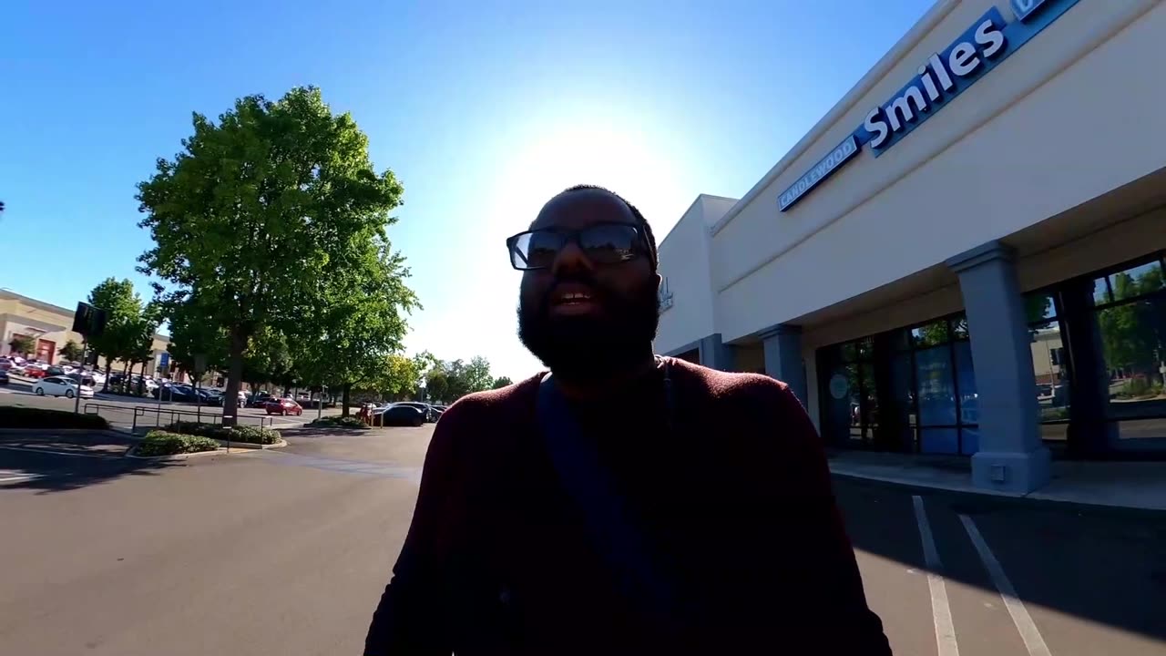 Uncle Joe Goes To Red Lobster For The First Time