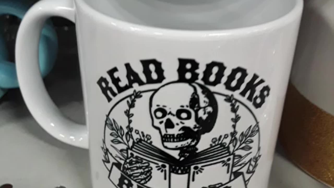 Mugs with dumb sayings on em 3