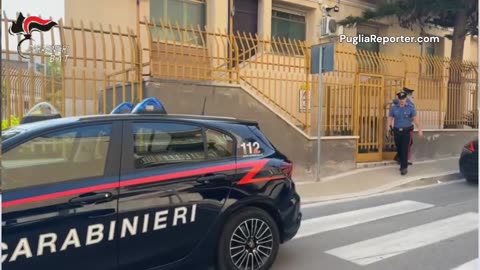 Estorsioni mafiose, armi e droga tra Bari e Canosa di Puglia - video dei Carabinieri