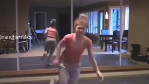 👻😨 Unbelievable Shadow Person or Djin Encounter! | TheHauntingHour