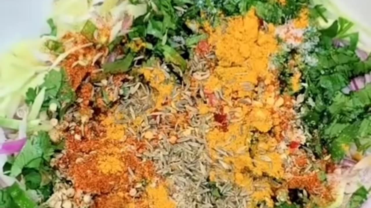 Pakoray cooking in water 2025