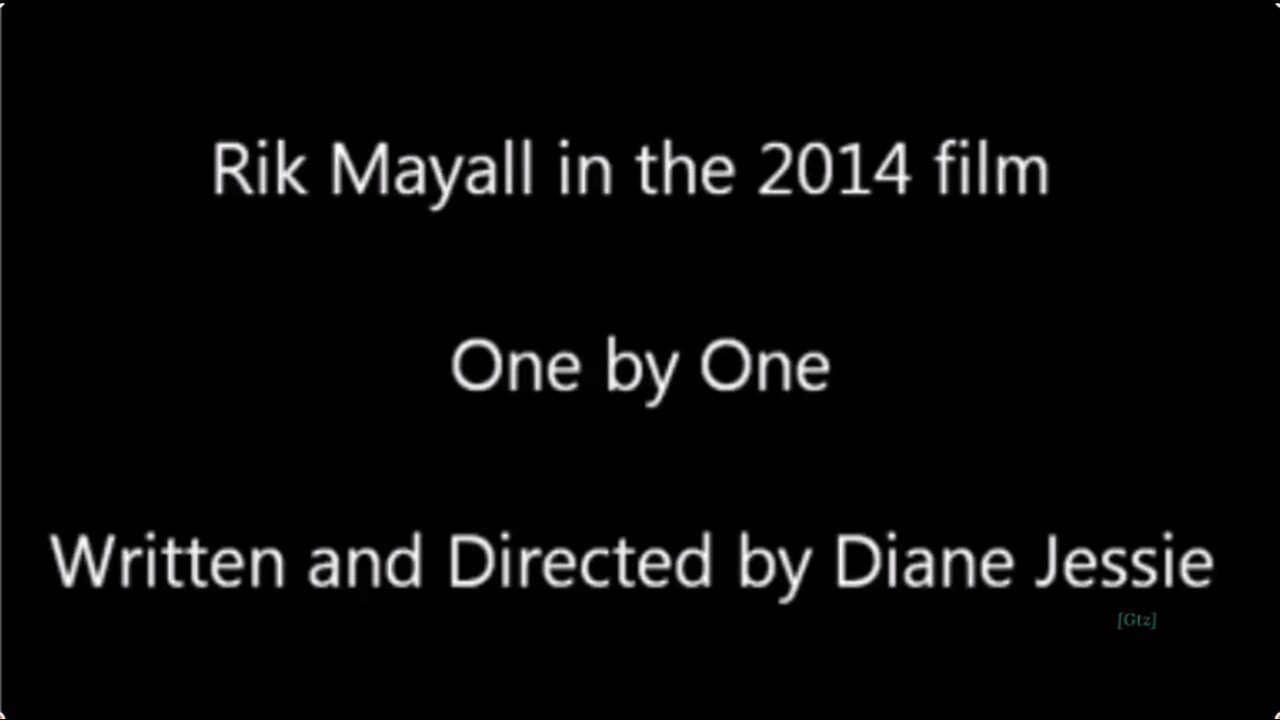 Er warnte uns vor tödlichen Impfstoffen und Entvölkerung. engUTdeu