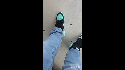 Air Jordan 1 Green Glow