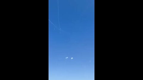 UNREAL! Iranian ballistic missile hits Haifa, Israel, triggering a massive blast.#iran #Israel