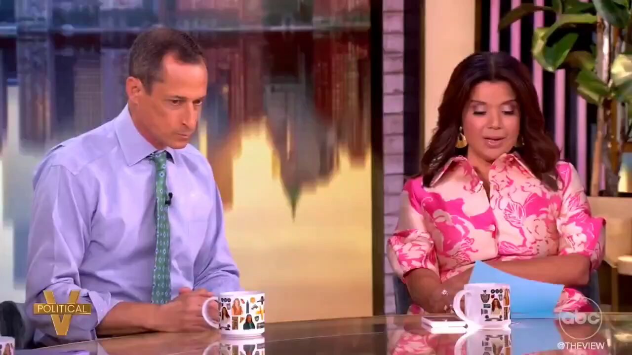 Convicted p#dophile Anthony Weiner appeared on The View, eyeing a political comeback.