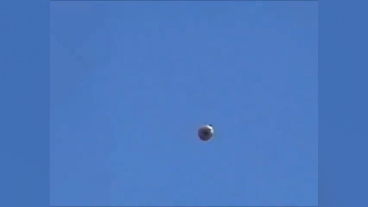 UFO Disappears in British Columbia