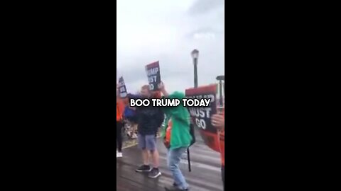 Today some liberals protested Donald Trump attending the US Open! It went how you think it would…