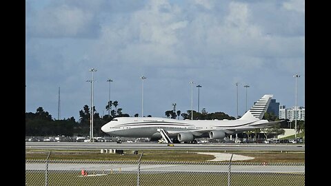 US, Qatar Still Working Out Details of Free Jet Deal