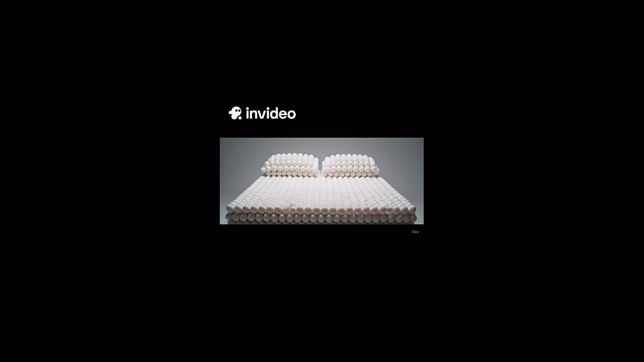 A bed made of raw eggs… not exactly comfy, but definitely creative! 😅🍳 #RawEggArt #EggBed