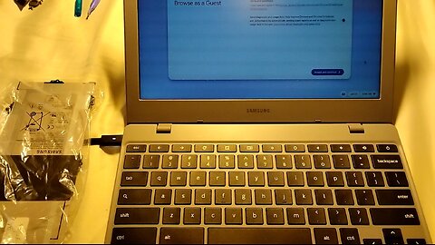 Laptop chromebook running without battery