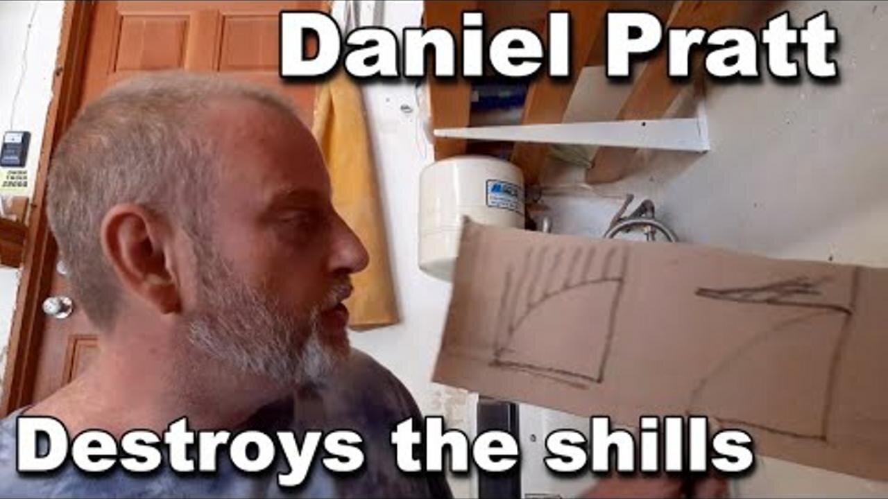 Flat Earth destroying an insane NASA "SHILL'S" JOKE of a "Globe Proof" with elementary perspective