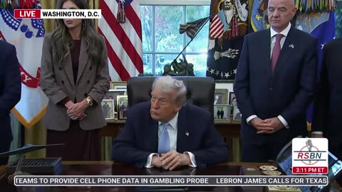 WATCH: President Trump Meets With White House Task Force on the FIFA World Cup 2026 - 11/17/25
