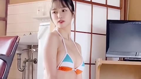 1995 / Anna Hanamaki / Anna Hashimoto / 橋本杏奈 / 花巻杏奈 / はなまきあんな / はしもとあんな / Model