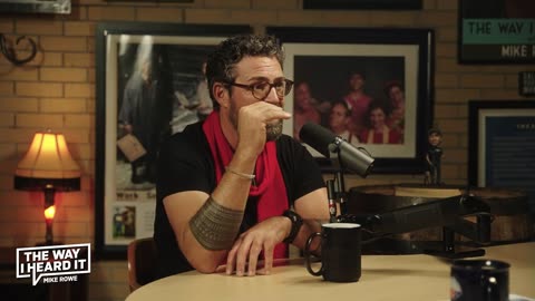 The Lunatic Who Paddled Across Two Oceans…And Lived | Cyril Derreumaux #463 | The Way I Heard It