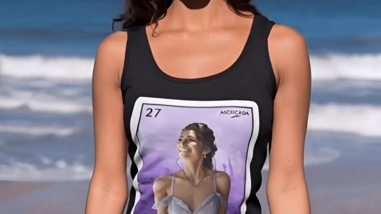 Is this the most perfect sweatshirt ever made or what #LaPerfecta #StyleGoals
