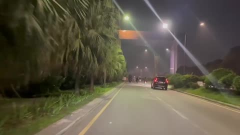 "Late-Night Food Hunt: Street Food After Dark"