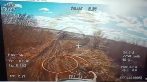 🕸️👀 An enemy fiber optic FPV drone crashes into another drone's fiber in the