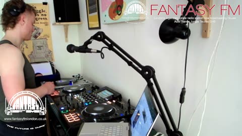 Tollan on Fantasy FM/ Glastonbury Special