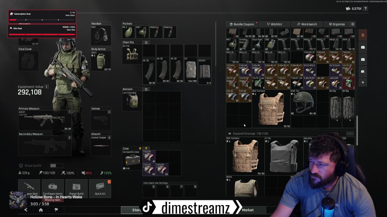 Arena Breakout Looting and Shooting!!