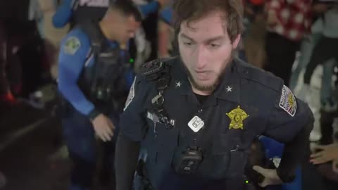 Insane New Year’s 2023 Fight on 6th Street, Austin TX – Caught on Camera