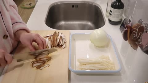 VLOG Ending the Year With Steamed Clay Pot and Quiet Home Vibes