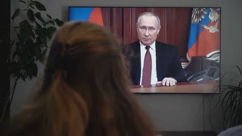 TRUMP SENDS NUCLEAR SUBS TO RUSSIA