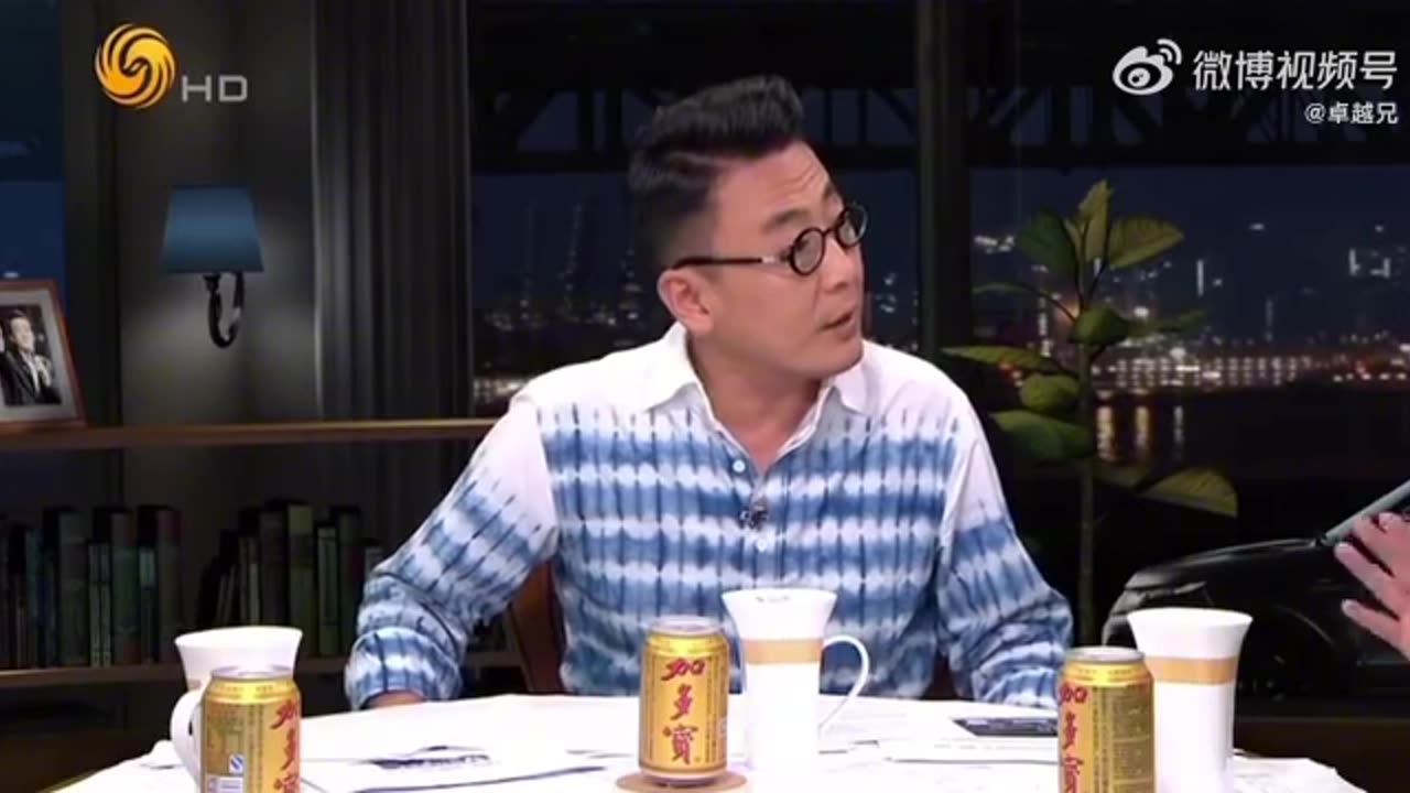 2015年《锵锵三人行》侃释永信被举报为何难“办”