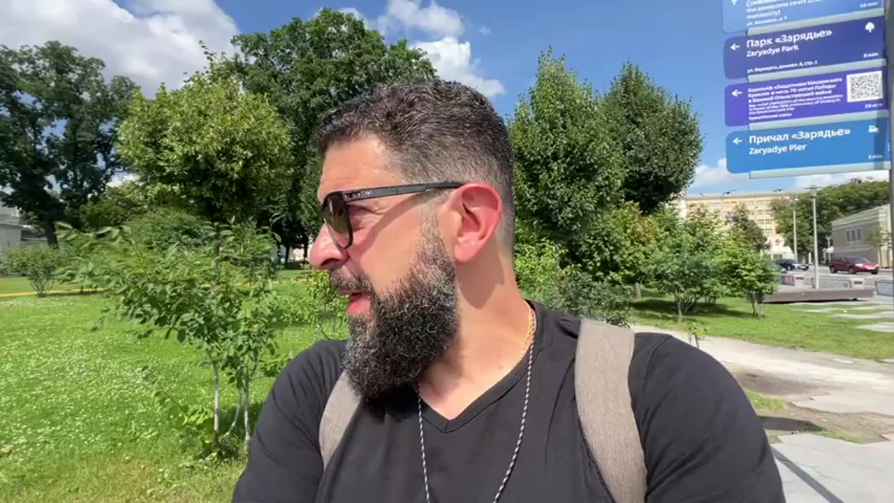 Kallas celebrates 18 Russia sanctions. Merz, Starmer; Missiles and LAND troops. Trump angry with WSJ