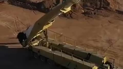 Iran uses its Sejjil ballistic missile ..