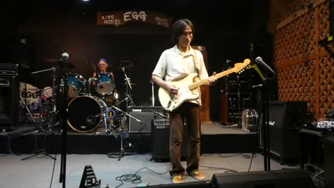 rockin at the egg
