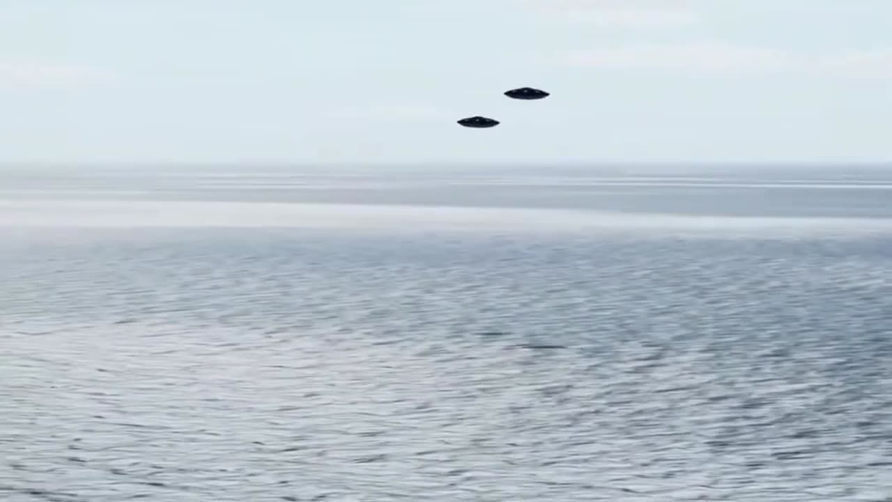 2 UFO’s being followed by F35 near Middle East!