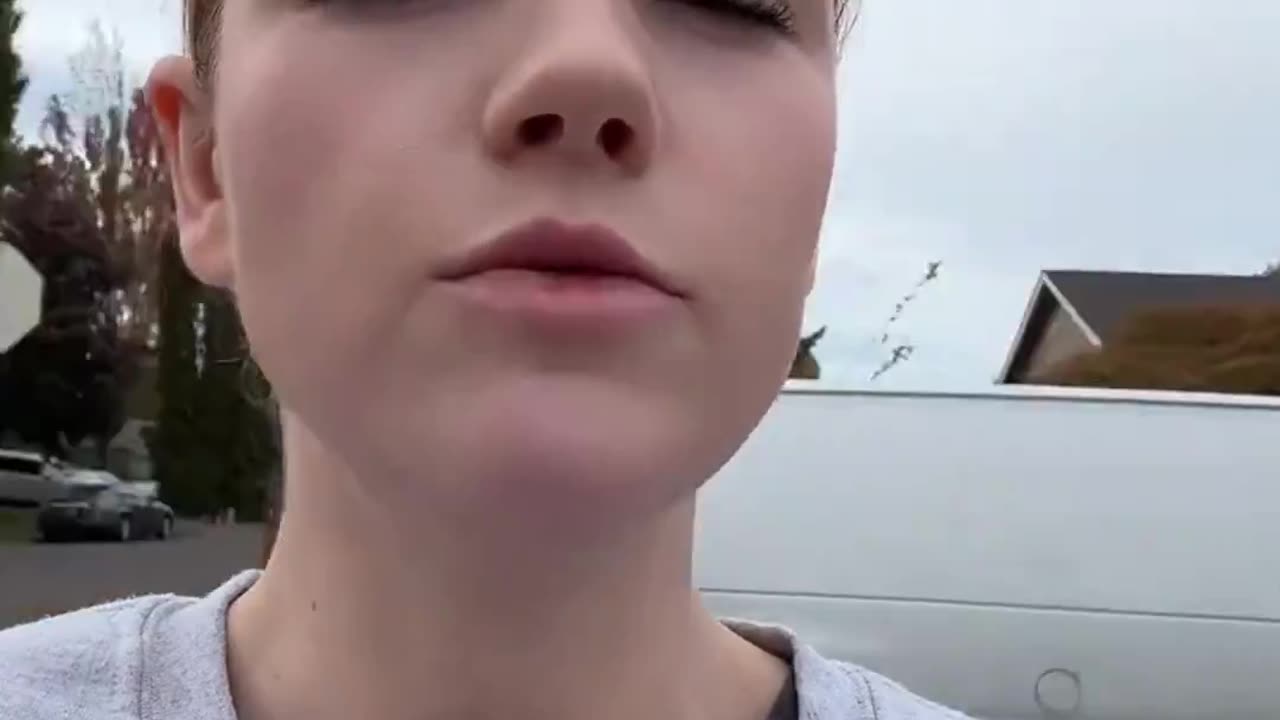 Kiley Delgado is back on the streets, this time doxing the locations of DHS agents.