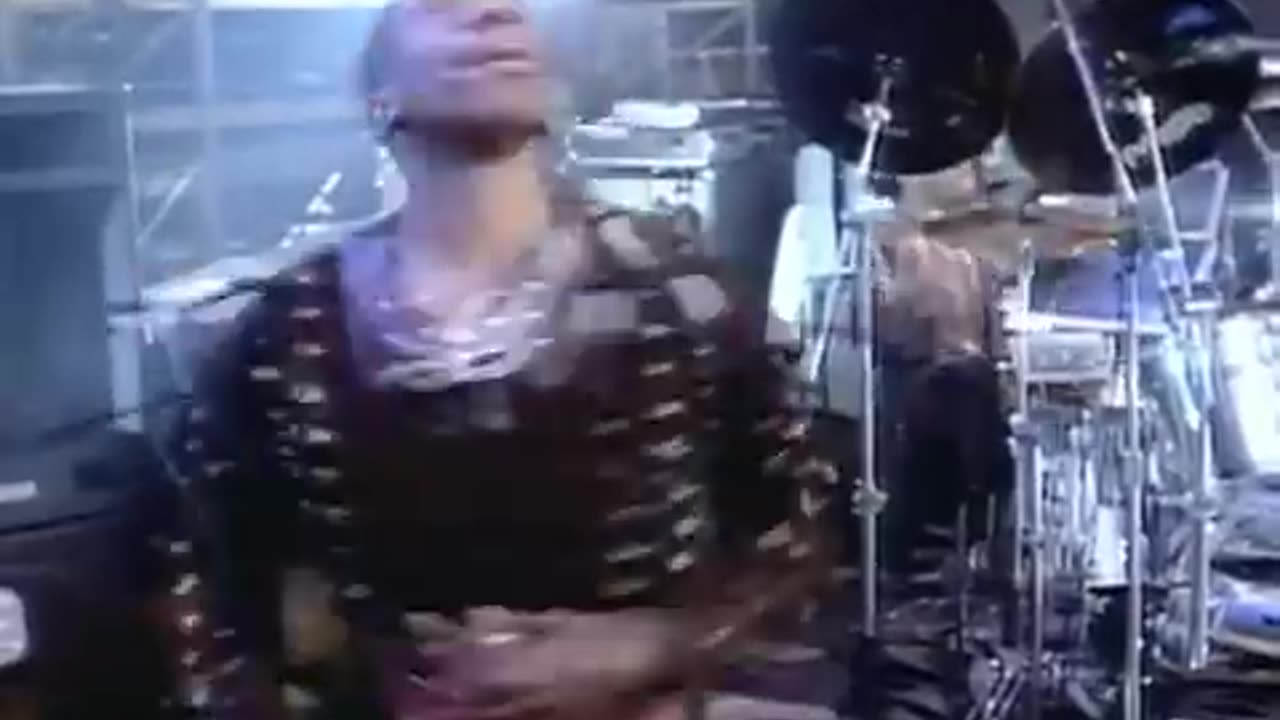 Michael Jackson - Another Part of Me (Official Video)