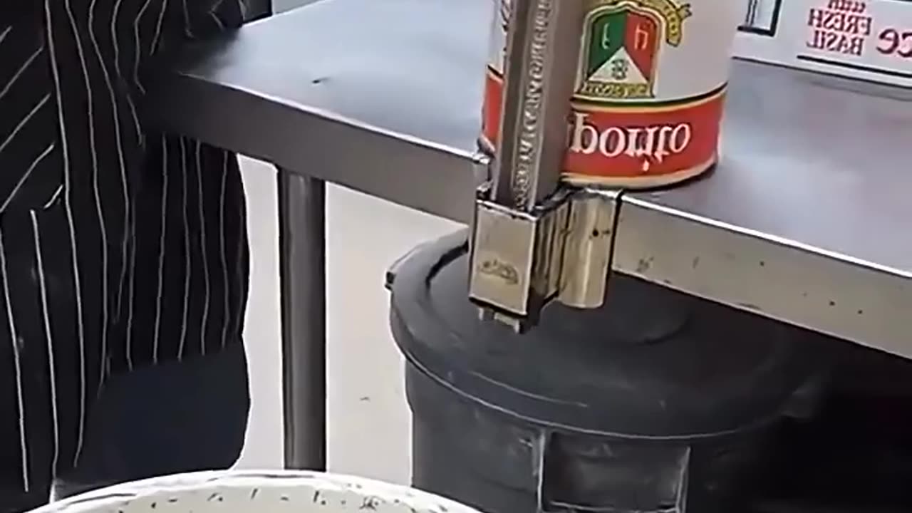🤯🎨 A Master at Work | FunFM
