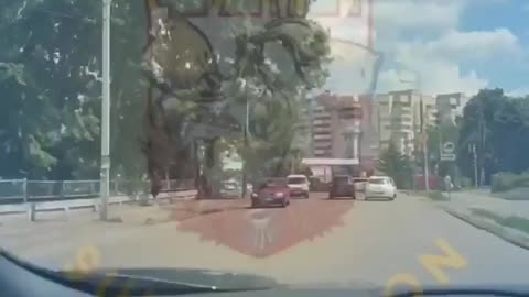 🚁💥 Ukraine Russia War | Russian Drone Explodes Near Ukrainian Car in Sumy | RCF
