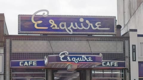 ESQUIRE CAFE VANCOUVER CANADA