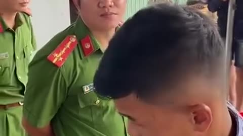 THÌ RA CHÁU BÁC ĐỨA NÀO CŨNG VẬY.