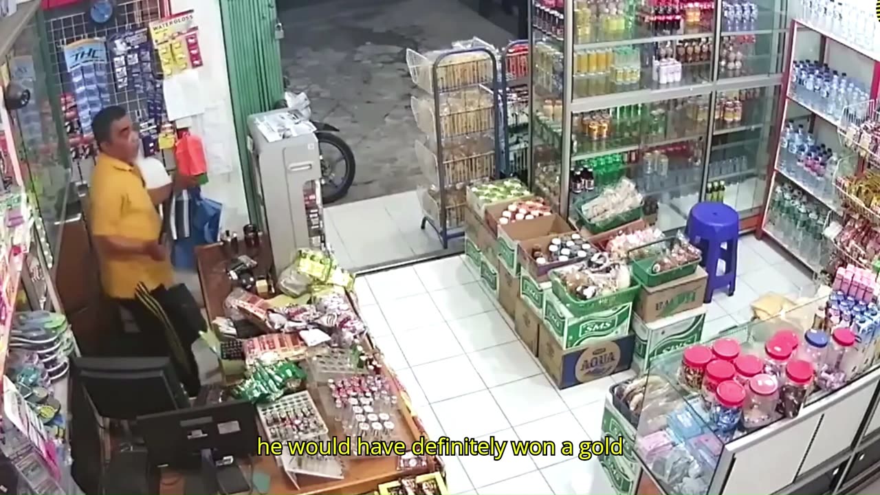 Some of the stupid acts of thieves and robbers caught on camera
